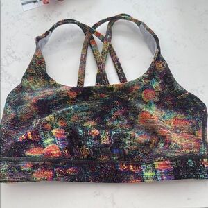 Lululemon energy bra size 6